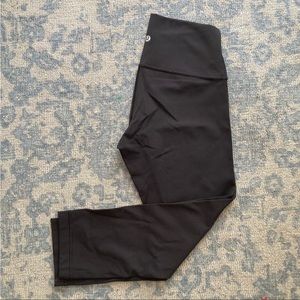 Lululemon Cropped Leggings